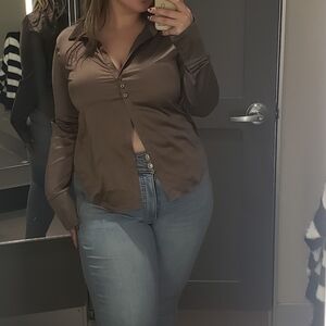 90s Friends inspired brown silk top w/Flared sleeves